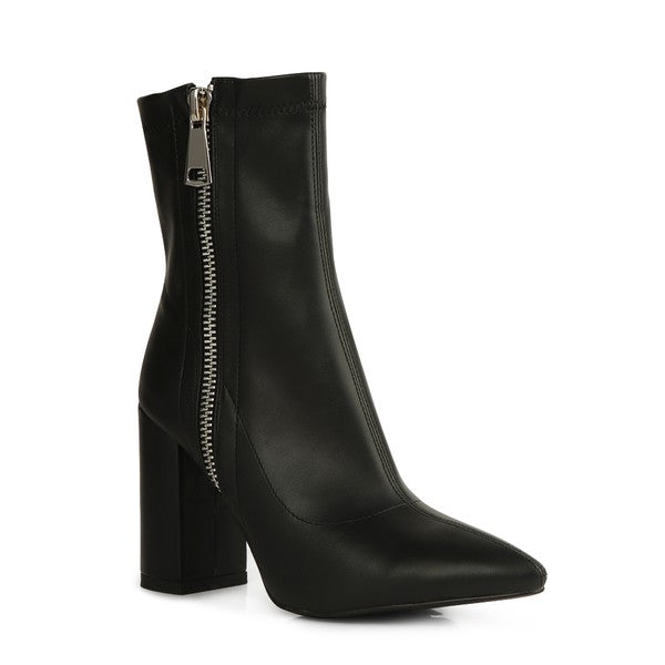 VALERIA ANKLE BOOTS